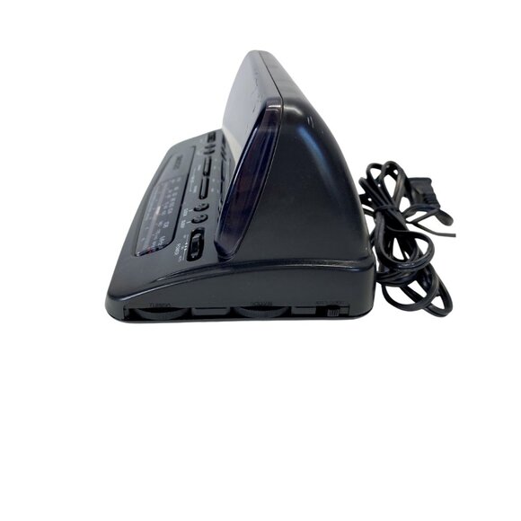 Emerson AM/FM Clock Radio Dual Alarm Snooze Function Black Red Digital Readout - Picture 5 of 10